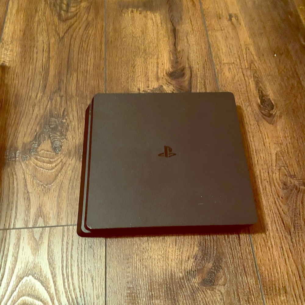 PlayStation 4